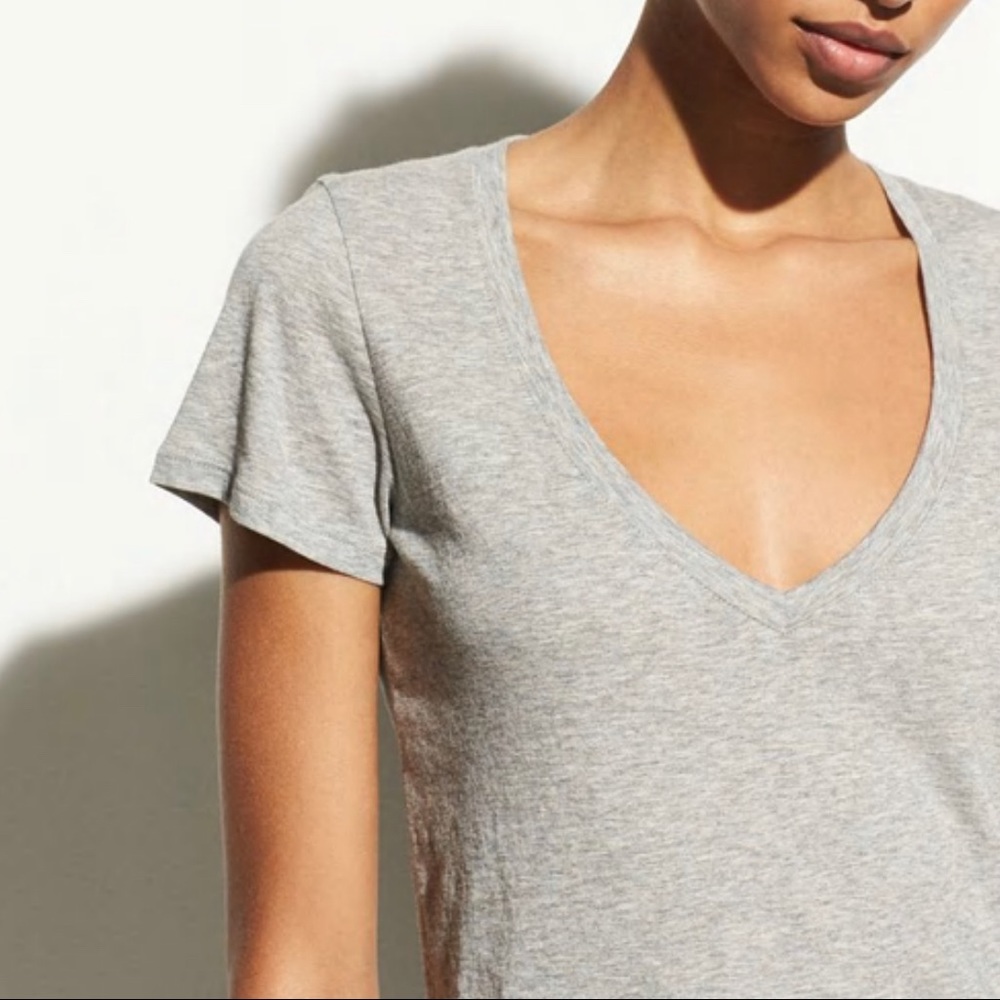 * Slub finish.
*Slips on.
* 100% Pima cotton.
*Machine wash.
*Imported.